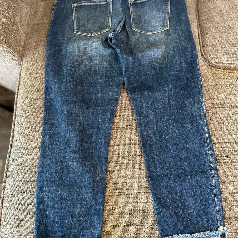 KanCan distressed jeans - Picture 5 of 5